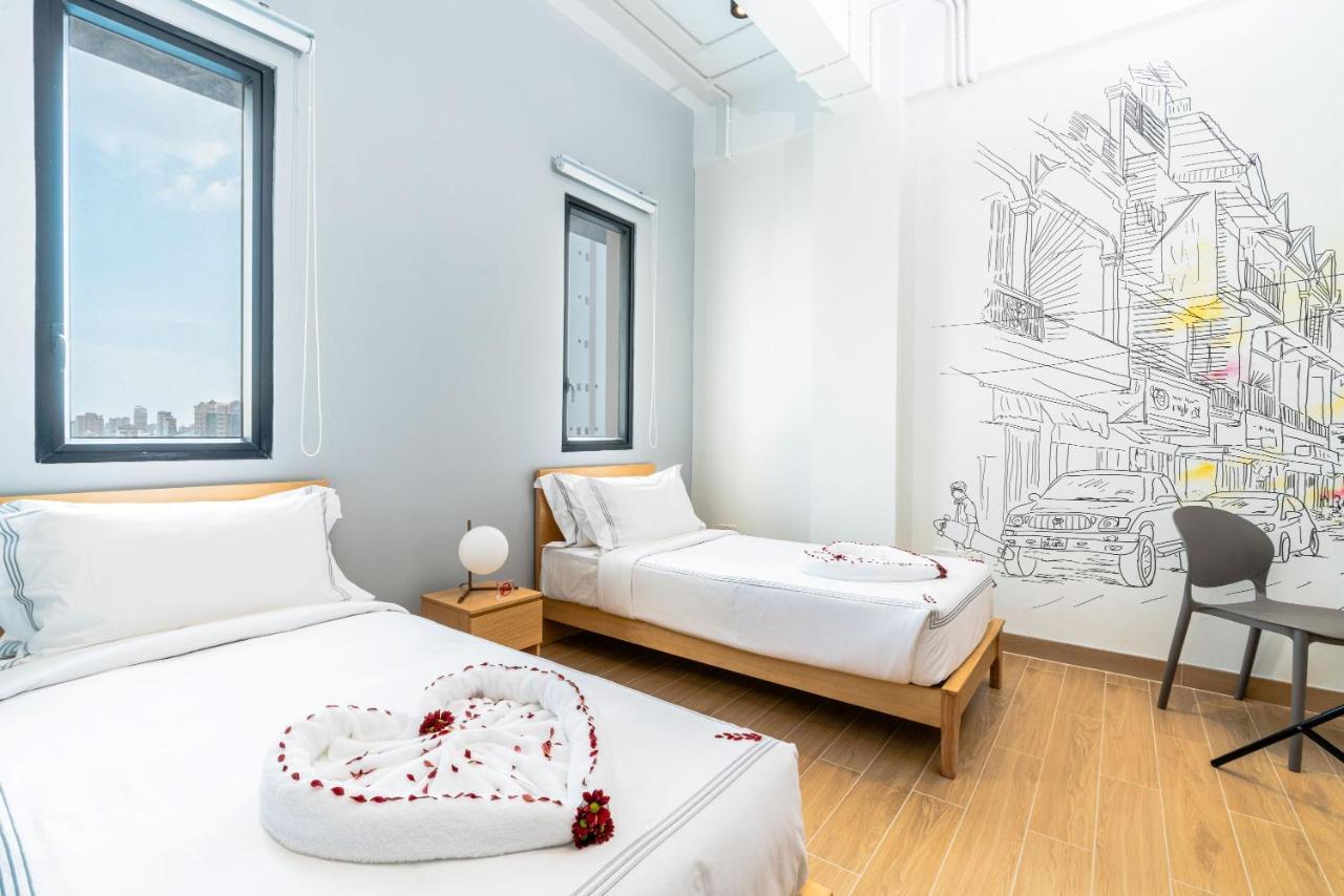 Emerald Hotel Residence Phnom Penh Rum bild